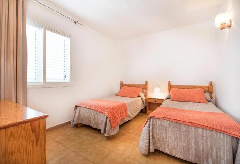 Apartamentos Es Cañe