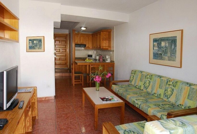 Apartamentos Montecarlo