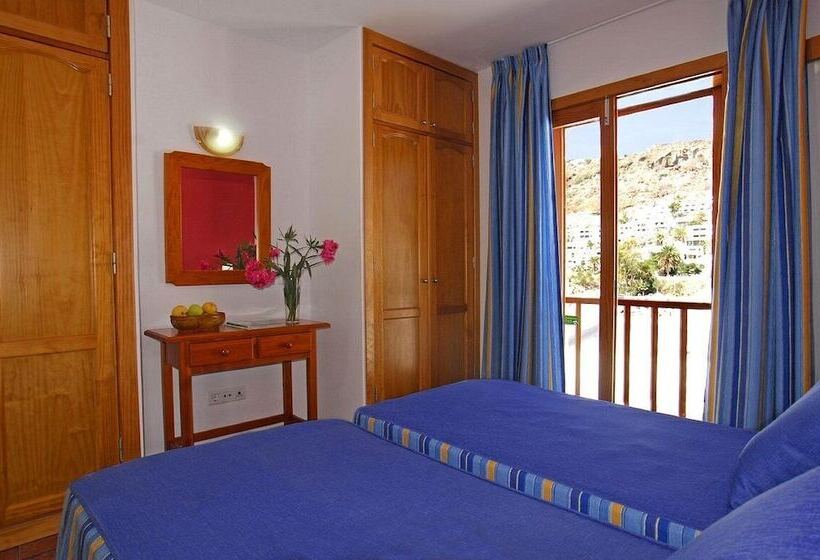 Apartamentos Montecarlo