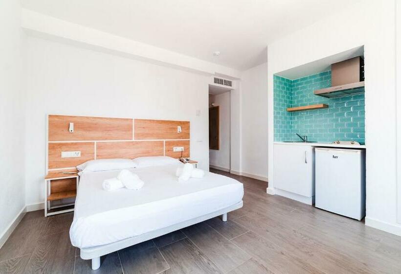 Beach Star Ibiza - Adults Only