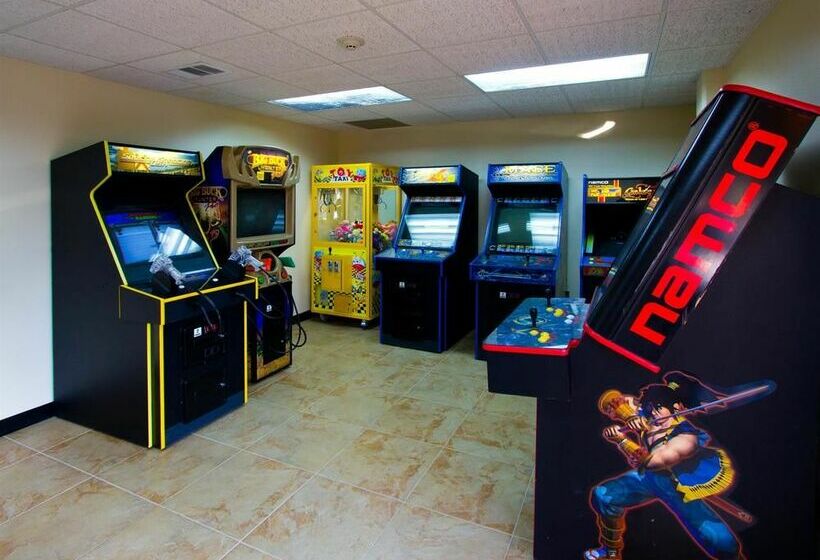 Saratoga Resort Villas