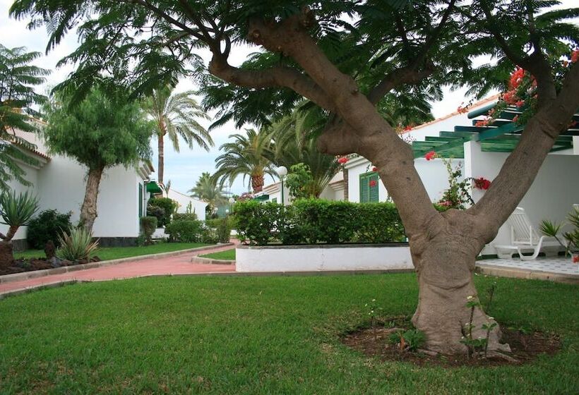 Bungalows Campo Golf