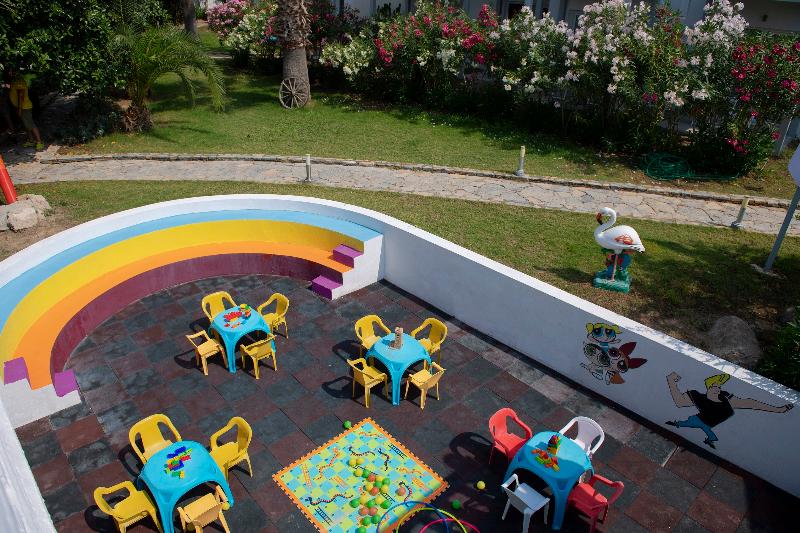 Charm Beach Hotel   All Inclusive