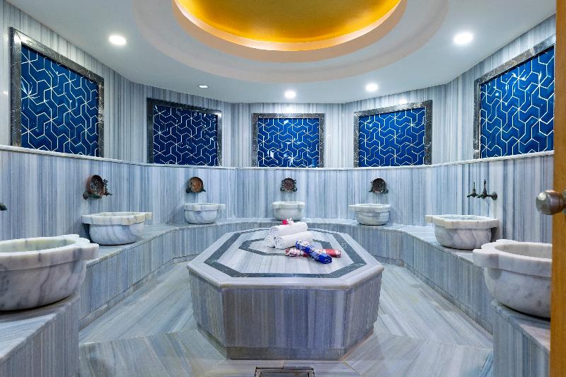 Charm Beach Hotel   All Inclusive