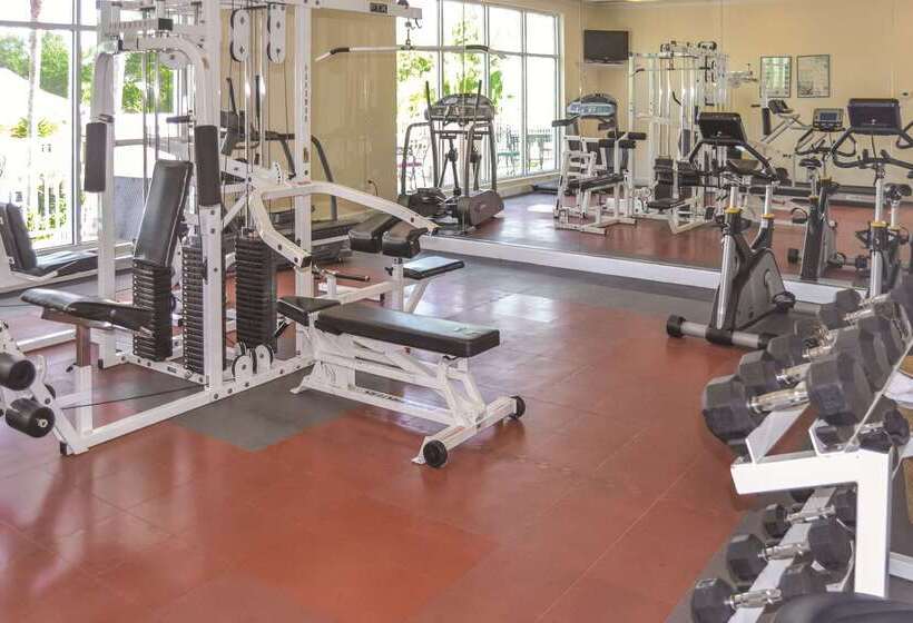 리조트 Hilton Vacation Club Cypress Pointe Orlando