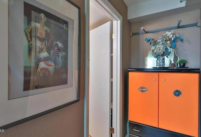 Beautiful Daytona Beach Oceanfront Condo
