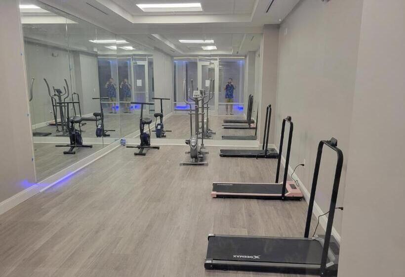 Beautiful Daytona Beach Oceanfront Condo