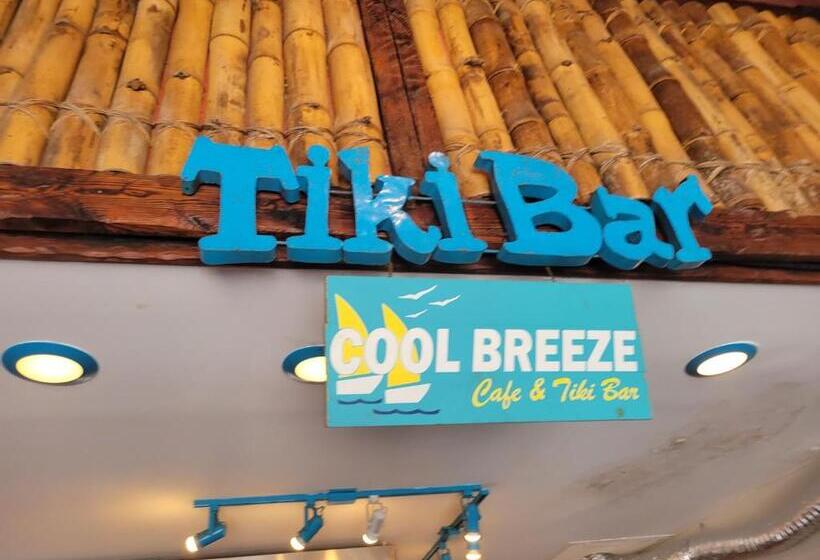 Beautiful Daytona Beach Oceanfront Condo