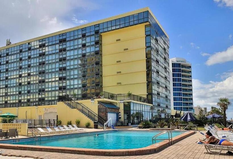 Beautiful Daytona Beach Oceanfront Condo