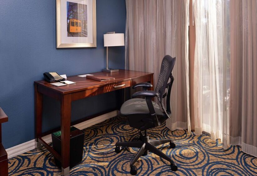 Doubletree By Hilton Hotel Tampa Airport  Westshore