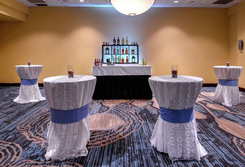 Doubletree By Hilton Hotel Tampa Airport  Westshore