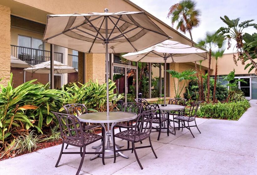 Doubletree By Hilton Hotel Tampa Airport  Westshore