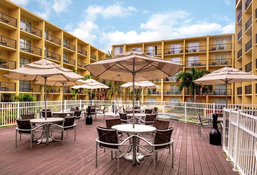 Doubletree By Hilton Hotel Tampa Airport  Westshore