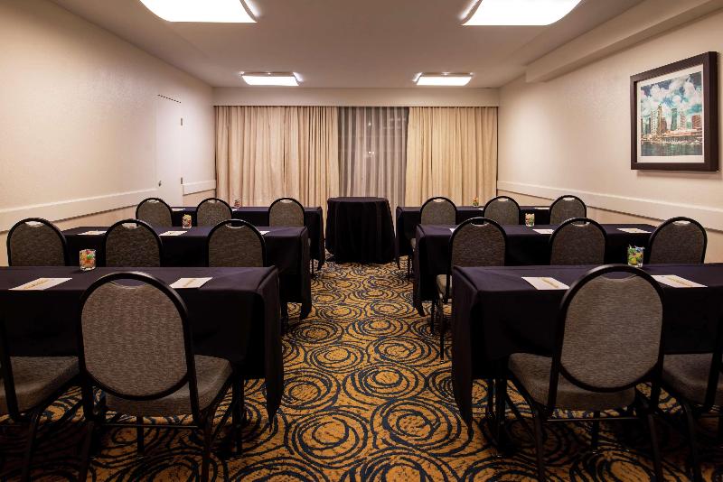 Doubletree By Hilton Hotel Tampa Airport  Westshore