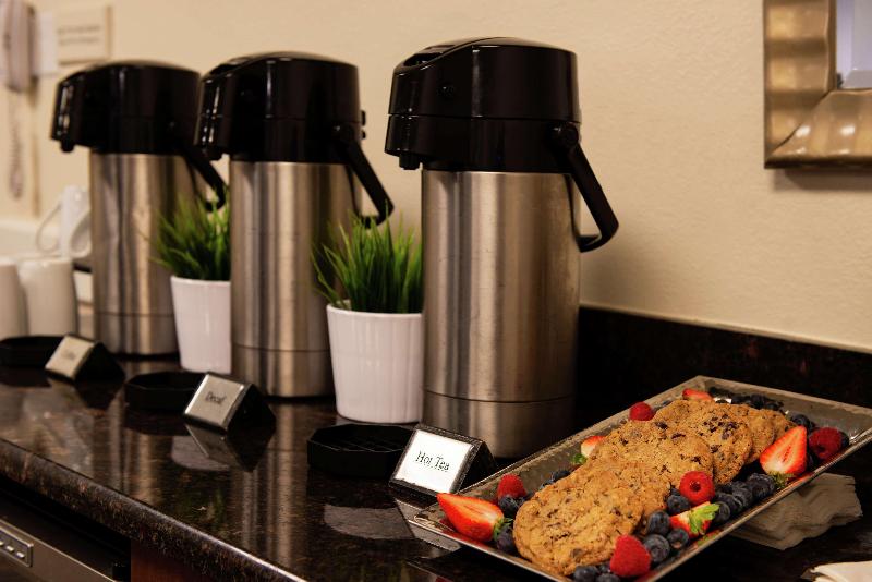 Doubletree By Hilton Hotel Tampa Airport  Westshore