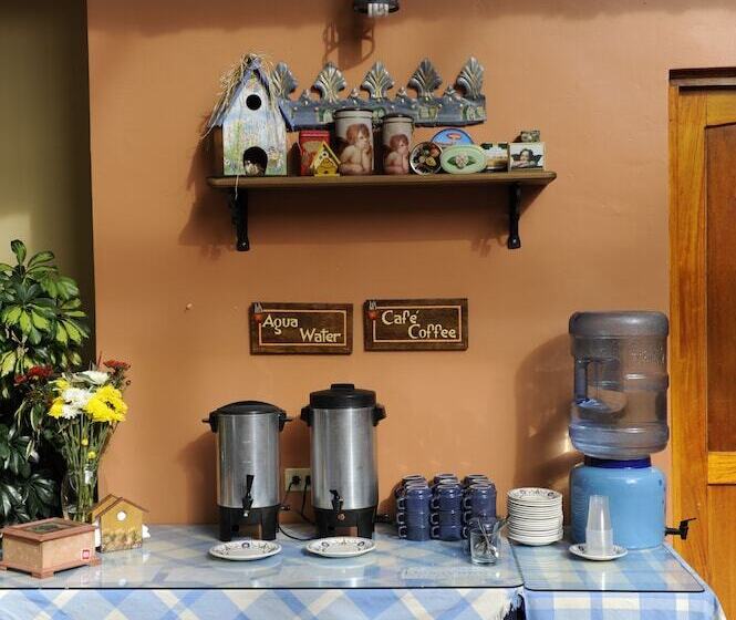 فندق فئة نجمة واحدة Posada Del Angel