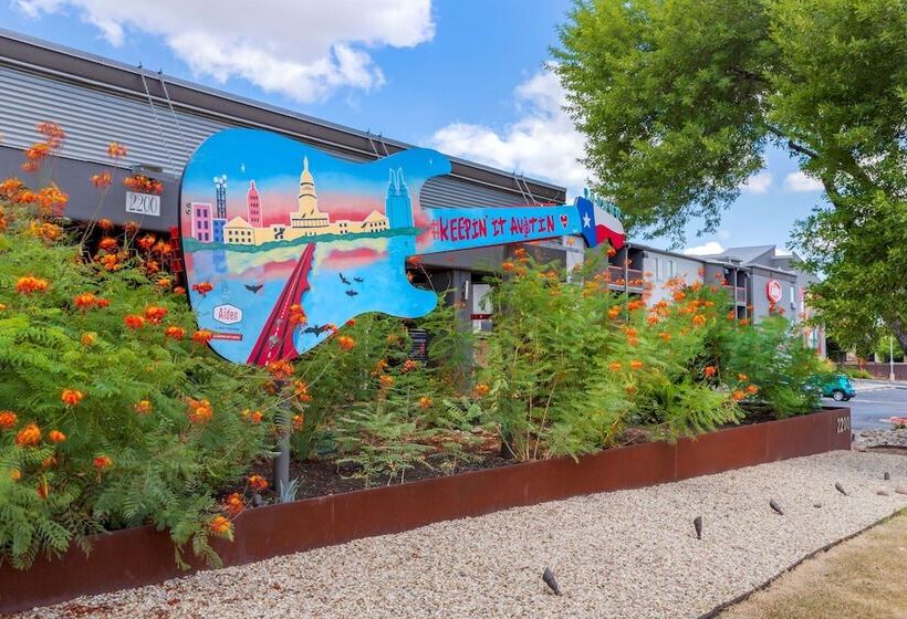 Отель Aiden Austin City