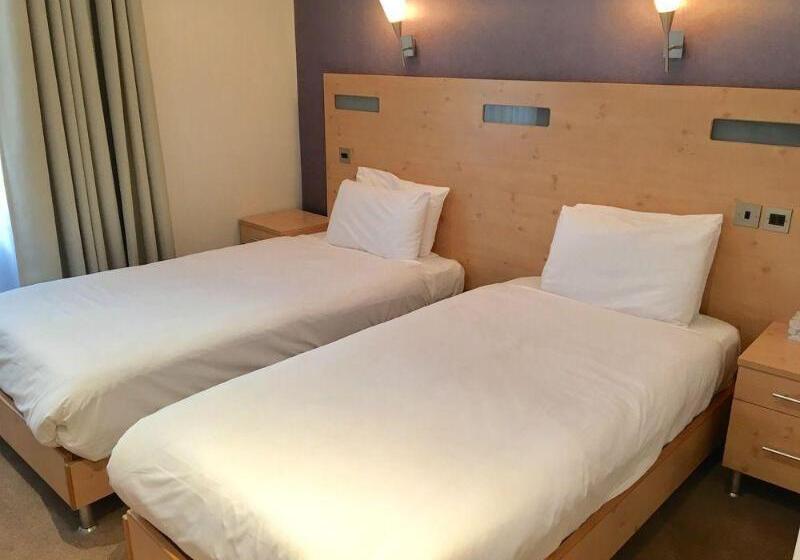 בית מלון כפרי Artto