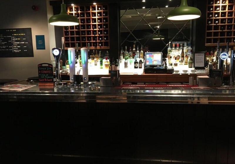 בית מלון כפרי Artto