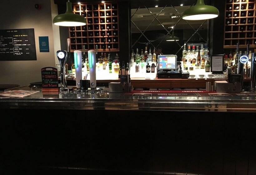 בית מלון כפרי Artto