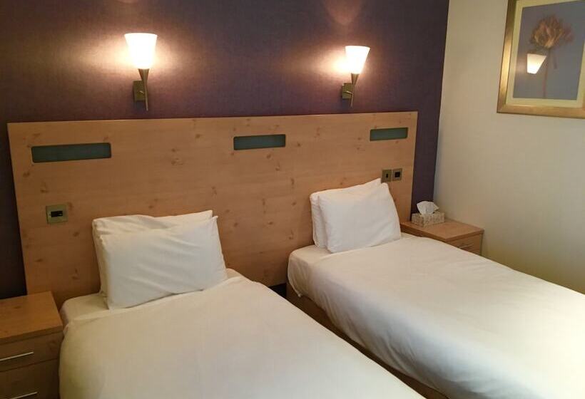 בית מלון כפרי Artto