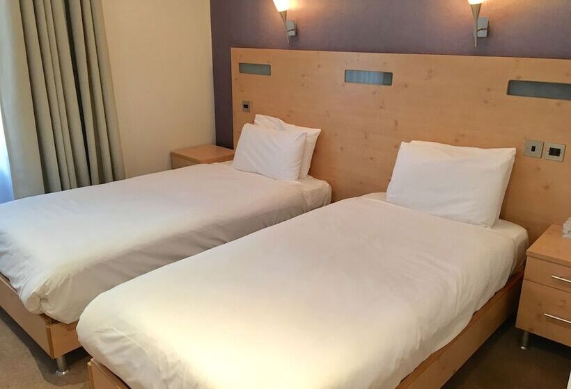 בית מלון כפרי Artto