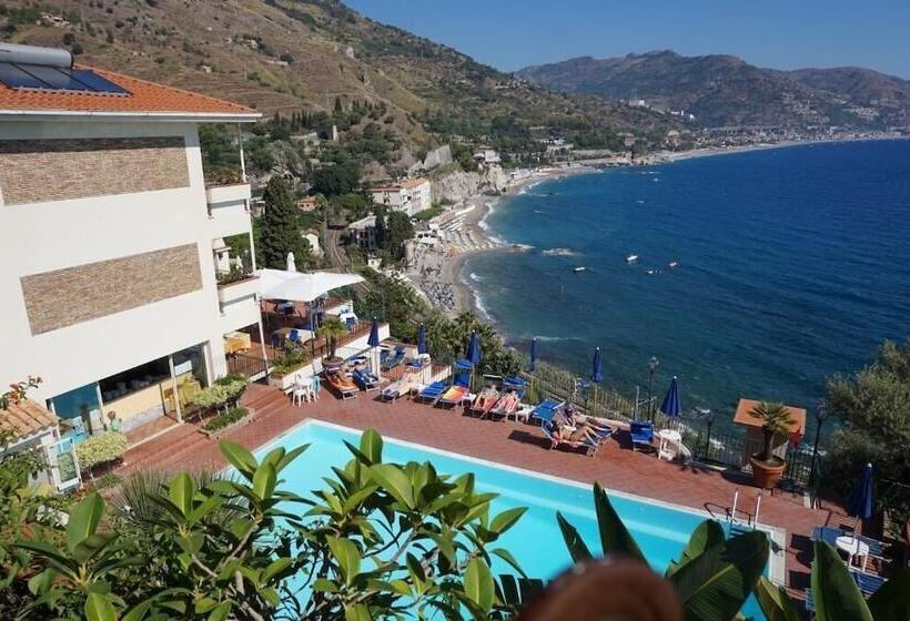 Отель Bay Palace Mazzarò