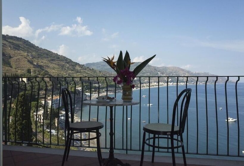 Отель Bay Palace Mazzarò