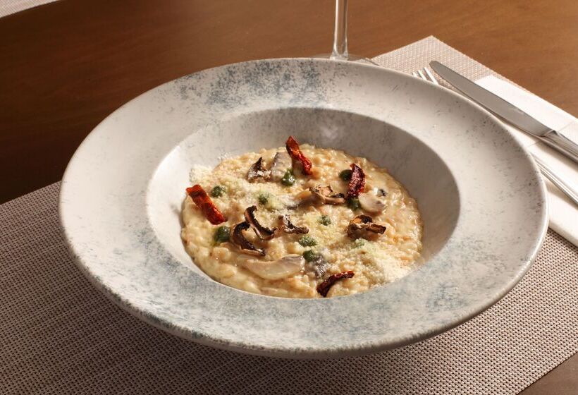 Bentley Hotel Bosphorus   Special Class