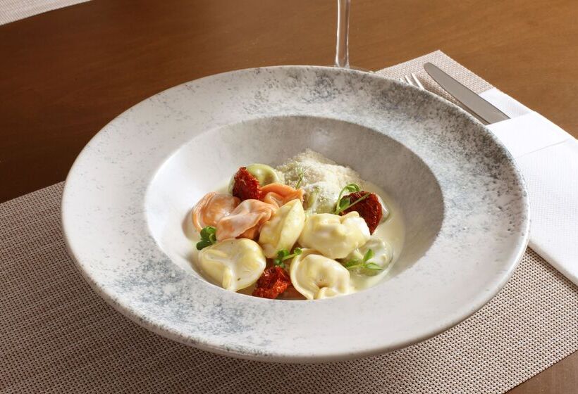 Bentley Hotel Bosphorus   Special Class