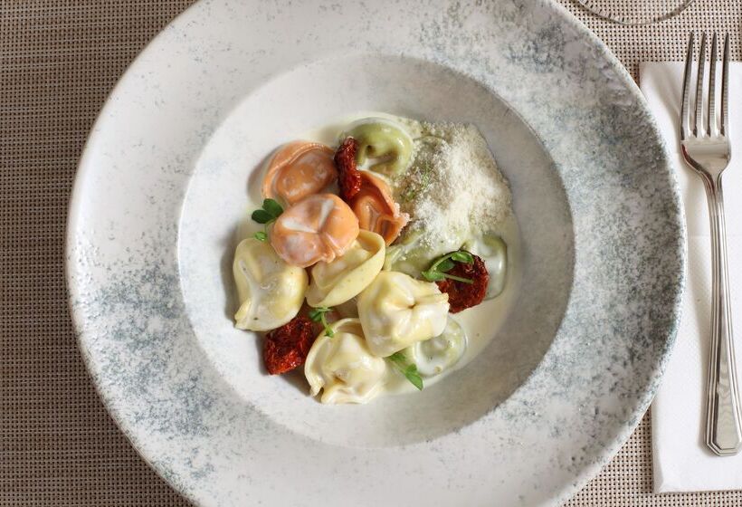 Bentley Hotel Bosphorus   Special Class