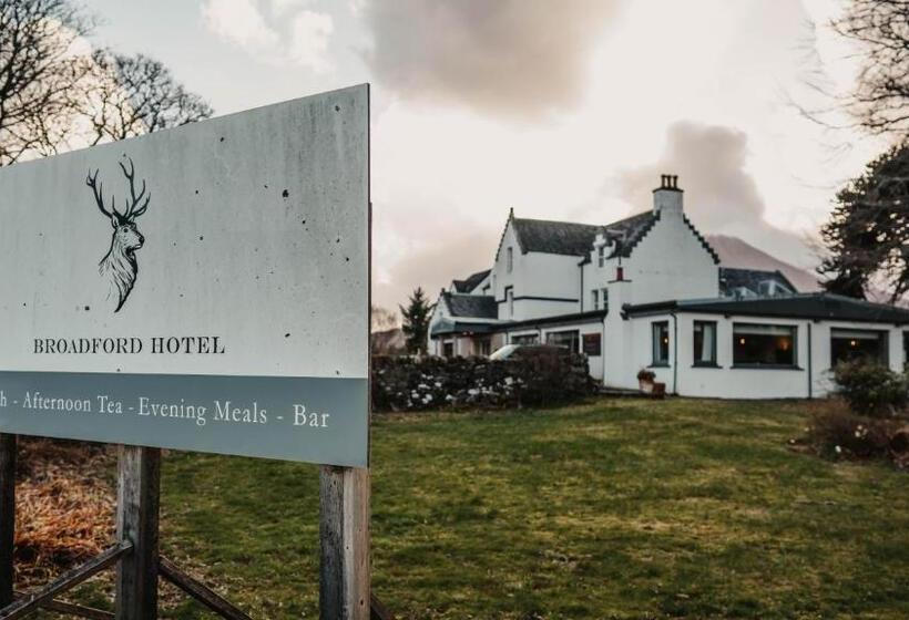 فندق Broadford