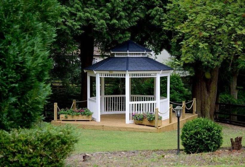 ホテル Buckatree Hall