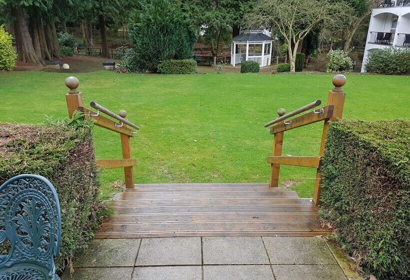 ホテル Buckatree Hall