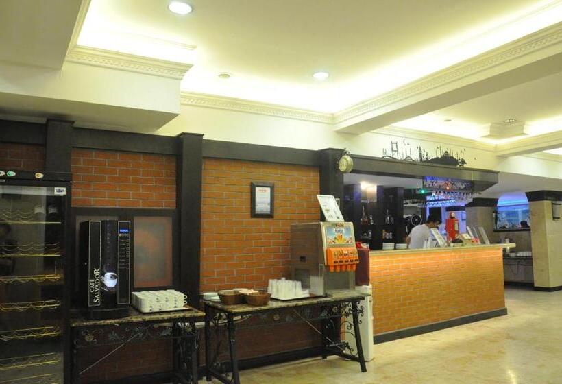 호텔 Camyuva Beach