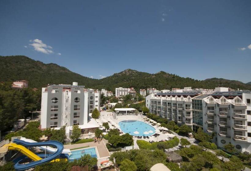 Luna Beach Hotel & Spa