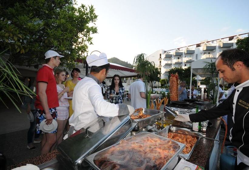 Luna Beach Hotel & Spa