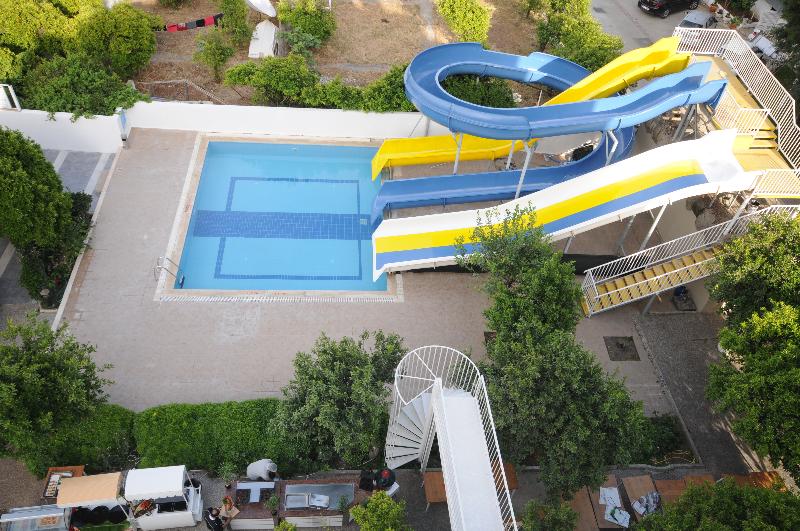 Luna Beach Hotel & Spa