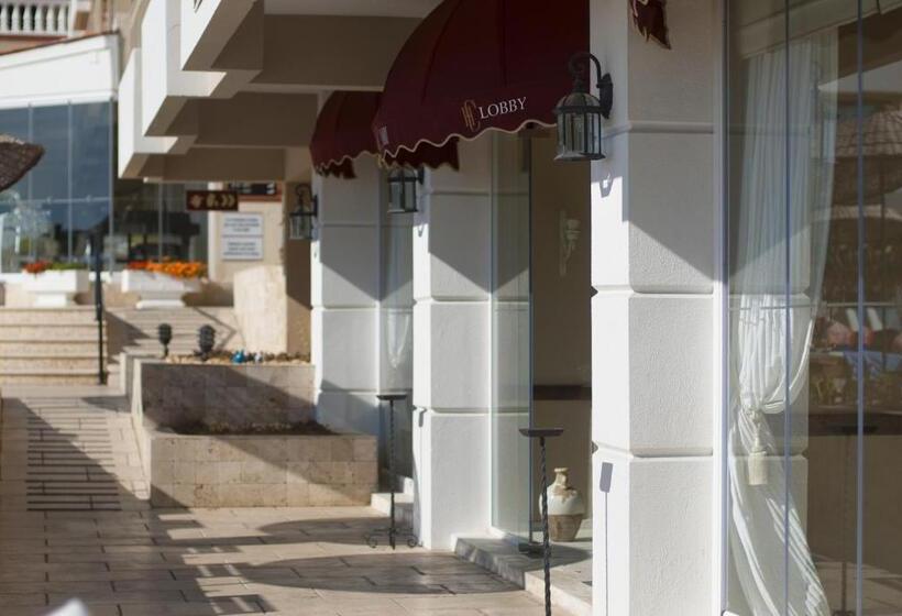 Отель Carina Entertainment