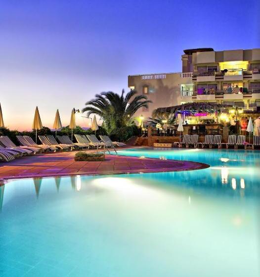 Отель Carina Entertainment