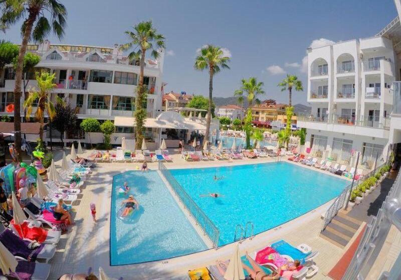 호텔 Club Atrium Marmaris