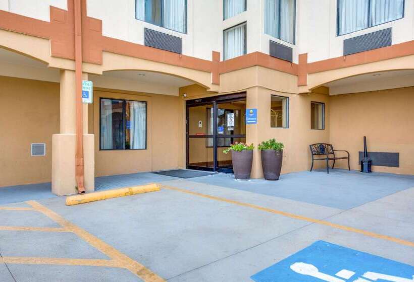 هتل Comfort Inn & Suites Love Field Dallas Market Center