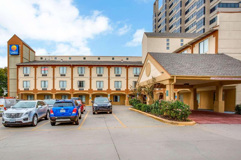 酒店 Comfort Inn & Suites Love Field Dallas Market Center