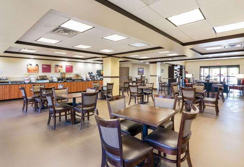 فندق Comfort Suites Austin Airport