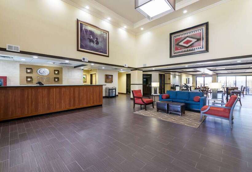 فندق Comfort Suites Austin Airport