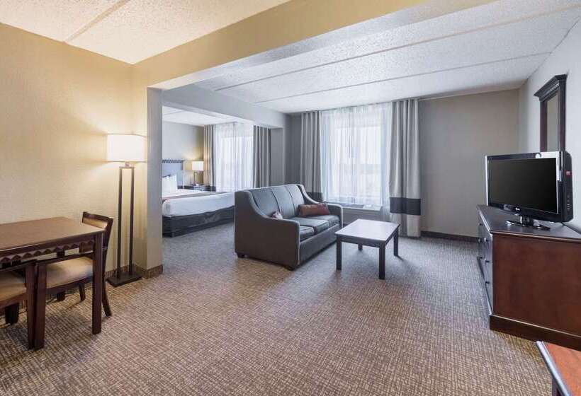 فندق Comfort Suites Austin Airport