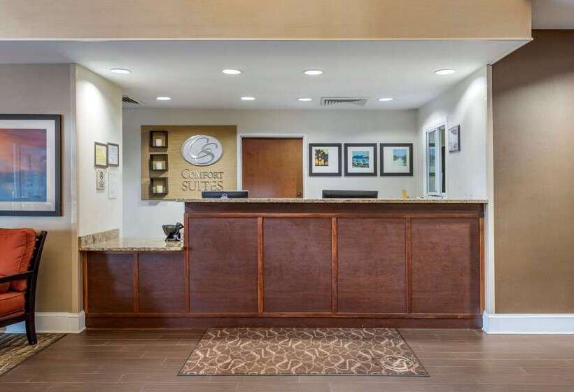 هتل Comfort Suites Myrtle Beach Central