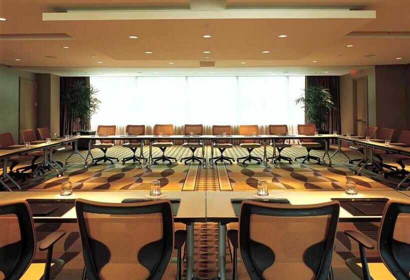 فندق Aka Brickell