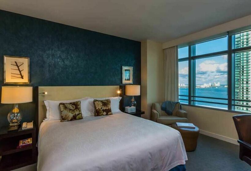 فندق Aka Brickell