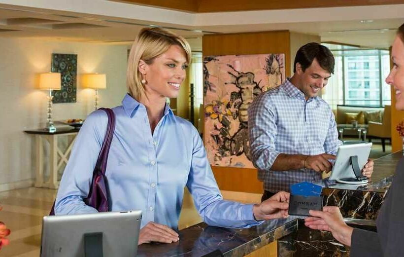 فندق Aka Brickell